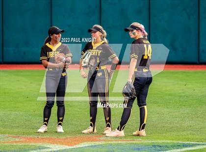 Thumbnail 1 in Calallen vs. Liberty (UIL 4A Softball Final) photogallery.