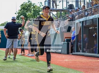 Thumbnail 2 in Calallen vs. Liberty (UIL 4A Softball Final) photogallery.