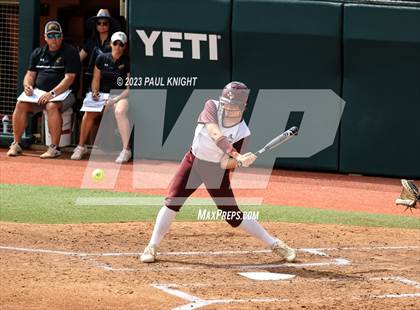 Thumbnail 2 in Calallen vs. Liberty (UIL 4A Softball Final) photogallery.