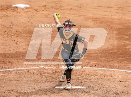Thumbnail 3 in Calallen vs. Liberty (UIL 4A Softball Final) photogallery.