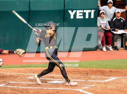 Thumbnail 3 in Calallen vs. Liberty (UIL 4A Softball Final) photogallery.