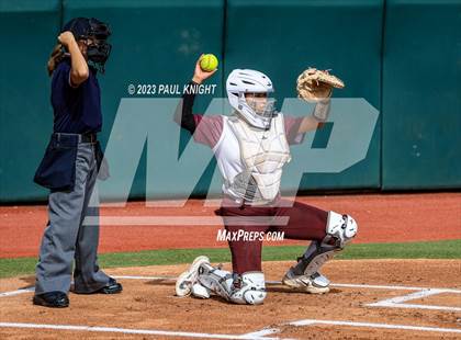 Thumbnail 3 in Calallen vs. Liberty (UIL 4A Softball Final) photogallery.