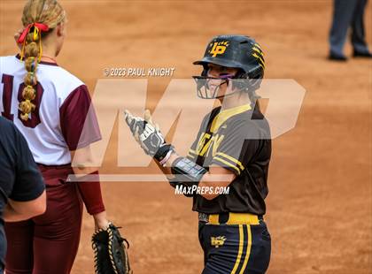 Thumbnail 2 in Calallen vs. Liberty (UIL 4A Softball Final) photogallery.