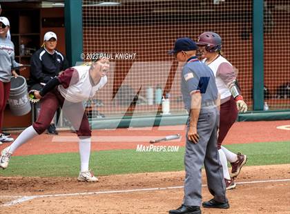 Thumbnail 2 in Calallen vs. Liberty (UIL 4A Softball Final) photogallery.