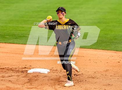 Thumbnail 3 in Calallen vs. Liberty (UIL 4A Softball Final) photogallery.