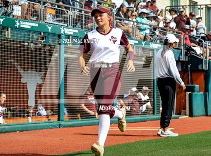 Thumbnail 2 in Calallen vs. Liberty (UIL 4A Softball Final) photogallery.