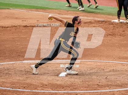 Thumbnail 1 in Calallen vs. Liberty (UIL 4A Softball Final) photogallery.