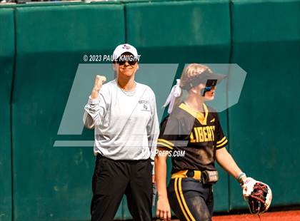 Thumbnail 1 in Calallen vs. Liberty (UIL 4A Softball Final) photogallery.