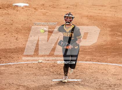 Thumbnail 3 in Calallen vs. Liberty (UIL 4A Softball Final) photogallery.