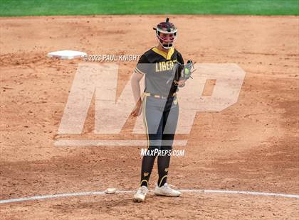 Thumbnail 3 in Calallen vs. Liberty (UIL 4A Softball Final) photogallery.