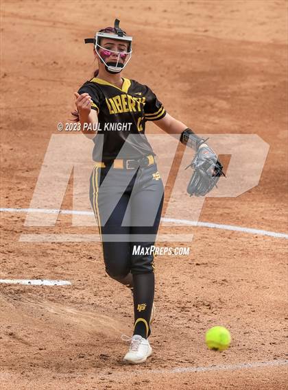Thumbnail 2 in Calallen vs. Liberty (UIL 4A Softball Final) photogallery.