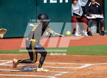 Thumbnail 2 in Calallen vs. Liberty (UIL 4A Softball Final) photogallery.