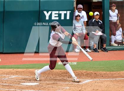 Thumbnail 3 in Calallen vs. Liberty (UIL 4A Softball Final) photogallery.