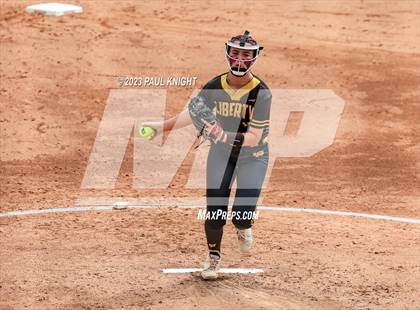 Thumbnail 2 in Calallen vs. Liberty (UIL 4A Softball Final) photogallery.