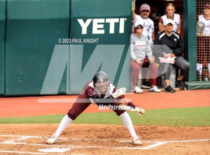 Thumbnail 2 in Calallen vs. Liberty (UIL 4A Softball Final) photogallery.