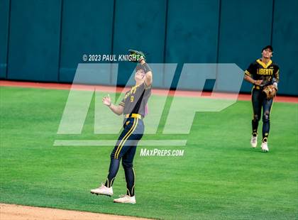 Thumbnail 3 in Calallen vs. Liberty (UIL 4A Softball Final) photogallery.