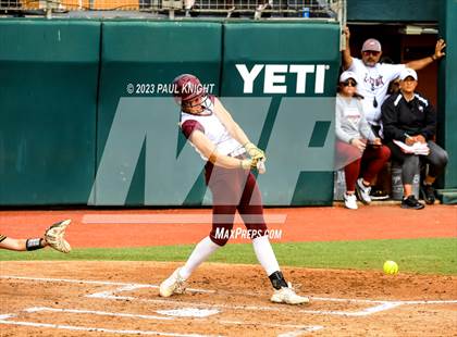 Thumbnail 1 in Calallen vs. Liberty (UIL 4A Softball Final) photogallery.