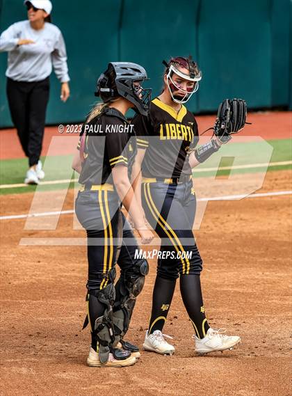 Thumbnail 2 in Calallen vs. Liberty (UIL 4A Softball Final) photogallery.