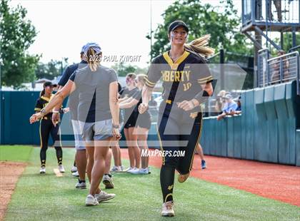 Thumbnail 2 in Calallen vs. Liberty (UIL 4A Softball Final) photogallery.