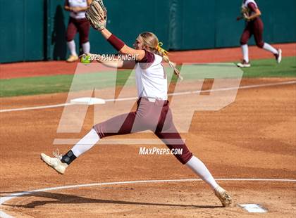 Thumbnail 1 in Calallen vs. Liberty (UIL 4A Softball Final) photogallery.