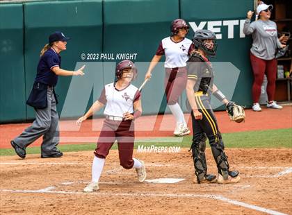 Thumbnail 2 in Calallen vs. Liberty (UIL 4A Softball Final) photogallery.