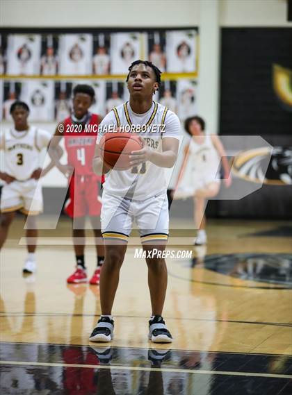 Thumbnail 1 in North Garland @ Plano East photogallery.
