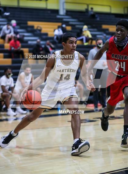 Thumbnail 2 in North Garland @ Plano East photogallery.