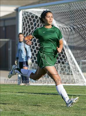 Thumbnail 2 in Pleasant Valley vs. Hilmar (Vern Gebhardt Champions Cup) photogallery.