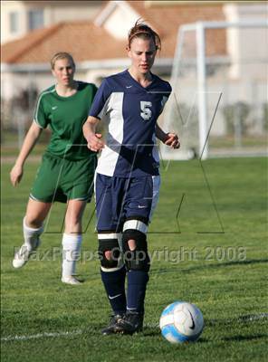 Thumbnail 1 in Pleasant Valley vs. Hilmar (Vern Gebhardt Champions Cup) photogallery.