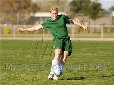Thumbnail 1 in Pleasant Valley vs. Hilmar (Vern Gebhardt Champions Cup) photogallery.