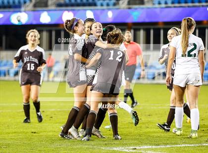 Thumbnail 2 in Saint Francis v Leigh (Avaya High School Series) photogallery.