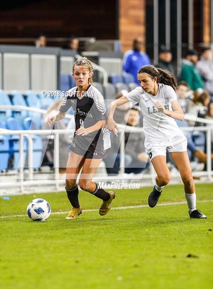 Thumbnail 3 in Saint Francis v Leigh (Avaya High School Series) photogallery.