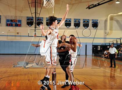 Thumbnail 3 in Lakeland vs. Shaker Heights (Nature Coast Holiday Tournament Final) photogallery.