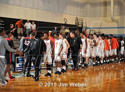 Thumbnail 3 in Lakeland vs. Shaker Heights (Nature Coast Holiday Tournament Final) photogallery.