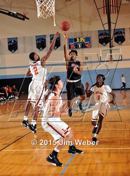 Thumbnail 1 in Lakeland vs. Shaker Heights (Nature Coast Holiday Tournament Final) photogallery.