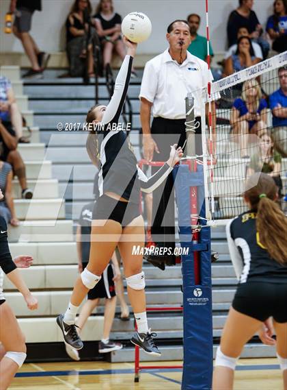 Thumbnail 2 in Mountain Pointe @ O'Connor photogallery.