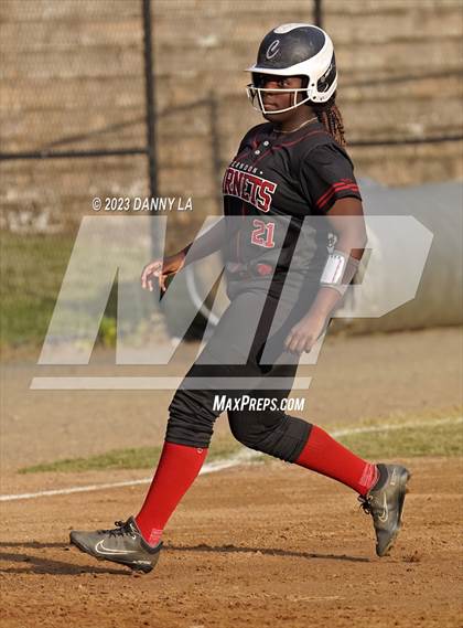 Thumbnail 3 in Herndon vs Yorktown (Liberty District Tournament) photogallery.