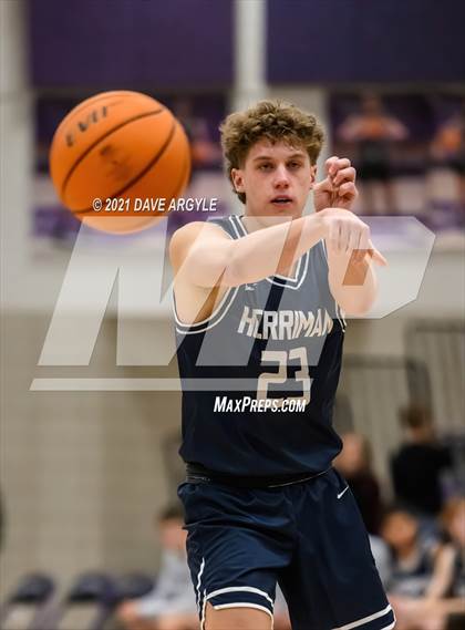 Thumbnail 3 in Herriman vs. Snow Canyon photogallery.