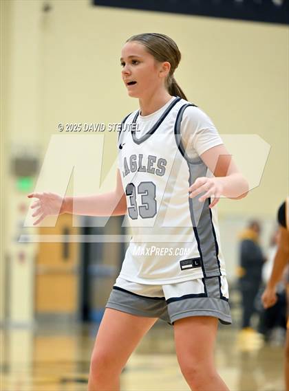 Thumbnail 2 in JV: Inderkum vs. Vista del Lago (Rumble on the River) photogallery.