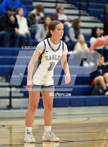 Thumbnail 2 in JV: Inderkum vs. Vista del Lago (Rumble on the River) photogallery.