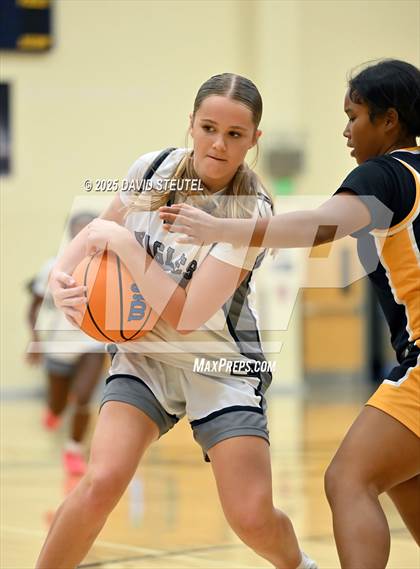 Thumbnail 1 in JV: Inderkum vs. Vista del Lago (Rumble on the River) photogallery.
