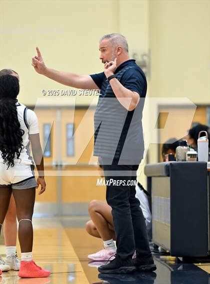 Thumbnail 2 in JV: Inderkum vs. Vista del Lago (Rumble on the River) photogallery.