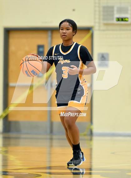 Thumbnail 1 in JV: Inderkum vs. Vista del Lago (Rumble on the River) photogallery.