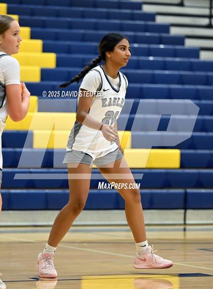 Thumbnail 1 in JV: Inderkum vs. Vista del Lago (Rumble on the River) photogallery.