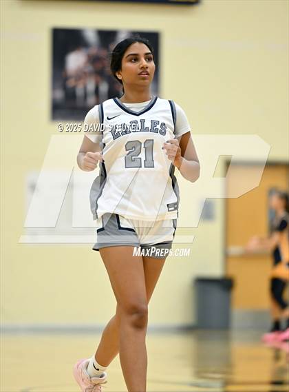 Thumbnail 3 in JV: Inderkum vs. Vista del Lago (Rumble on the River) photogallery.