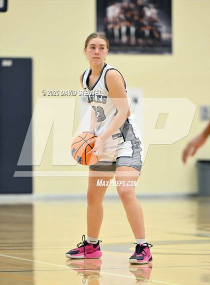 Thumbnail 1 in JV: Inderkum vs. Vista del Lago (Rumble on the River) photogallery.