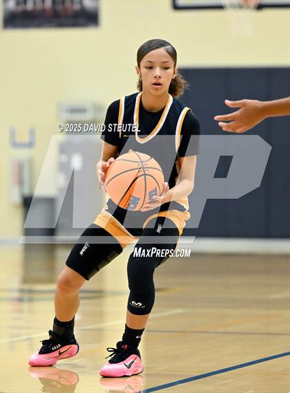 Thumbnail 1 in JV: Inderkum vs. Vista del Lago (Rumble on the River) photogallery.