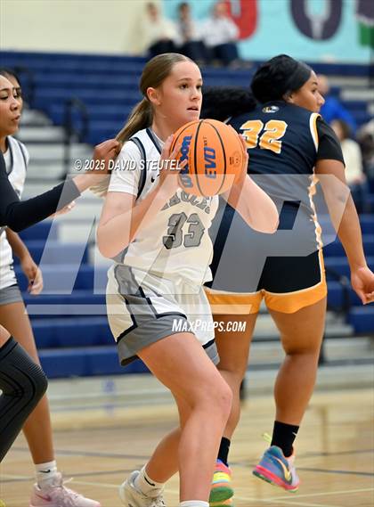 Thumbnail 2 in JV: Inderkum vs. Vista del Lago (Rumble on the River) photogallery.