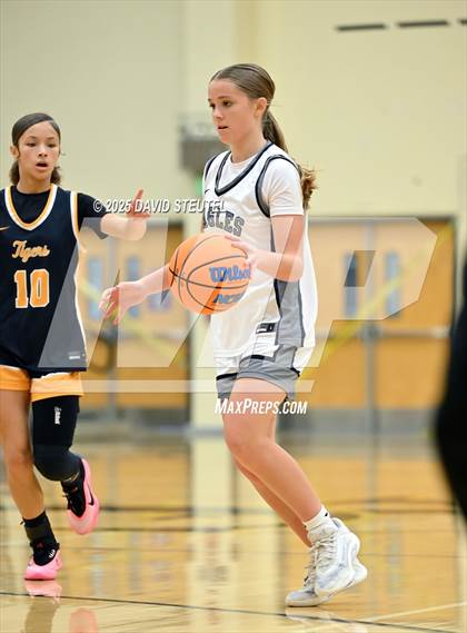 Thumbnail 3 in JV: Inderkum vs. Vista del Lago (Rumble on the River) photogallery.