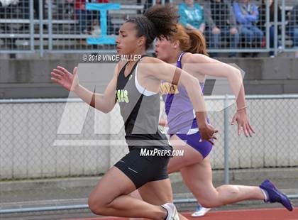 Thumbnail 2 in Sumner vs Emerald Ridge photogallery.
